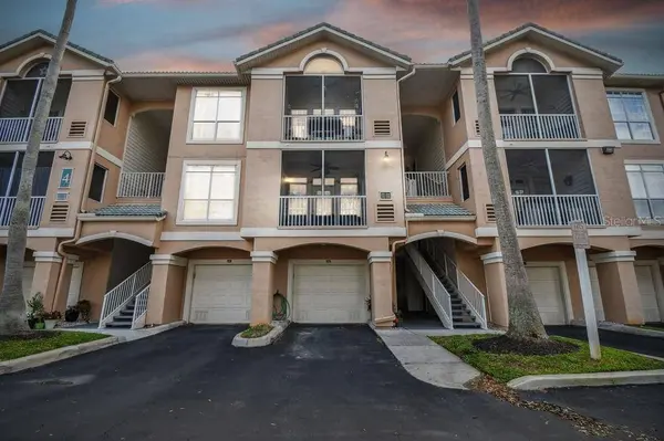 4304 BAY CLUB CIR #4304, Tampa, FL 33607