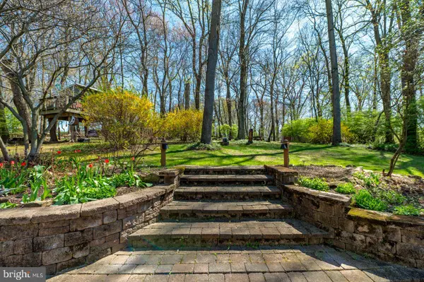 124 COLUMBIA DR, Coatesville, PA 19320