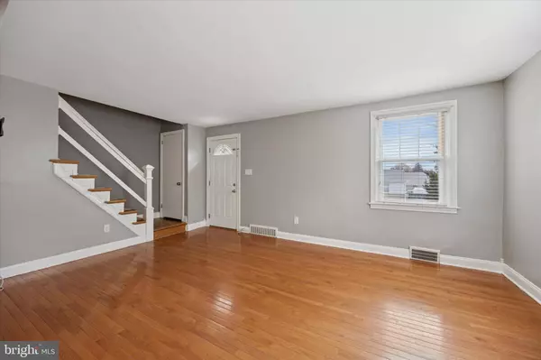 510 W SOUTH AVE, Glenolden, PA 19036