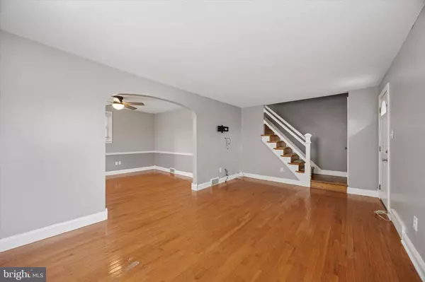 510 W SOUTH AVE, Glenolden, PA 19036