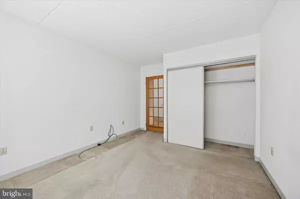 800 AVONDALE RD #2C, Wallingford, PA 19086