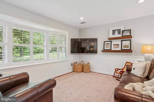 15 PAUL LN, Glen Mills, PA 19342