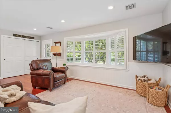 15 PAUL LN, Glen Mills, PA 19342