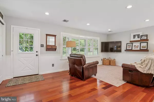 15 PAUL LN, Glen Mills, PA 19342