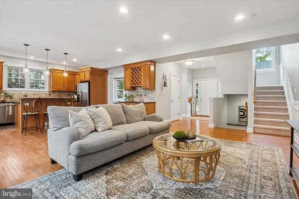 301 W 4TH ST, Media, PA 19063