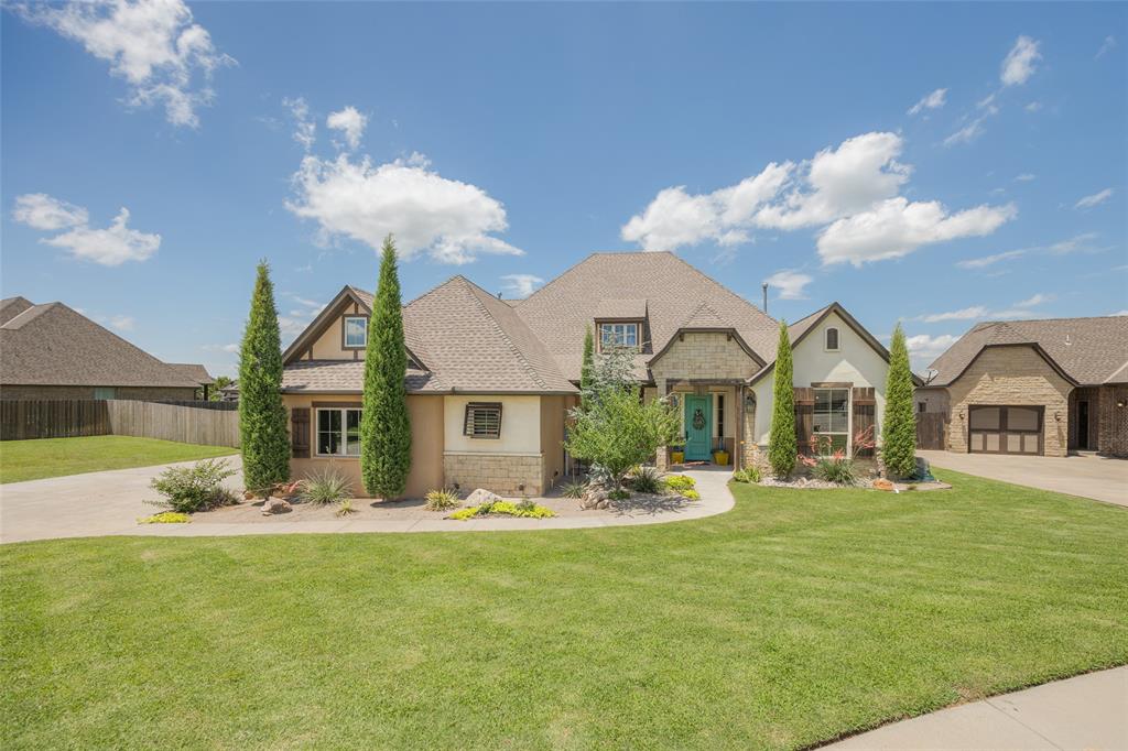 Exterior of 701 Tacoma Bridge Court in Edmond’s Twin Bridges neighborhood, purchased with Will Flanagan Realty Group.