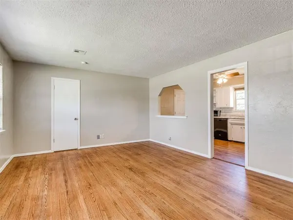 117 Asbill AVE, Yukon, OK 73099