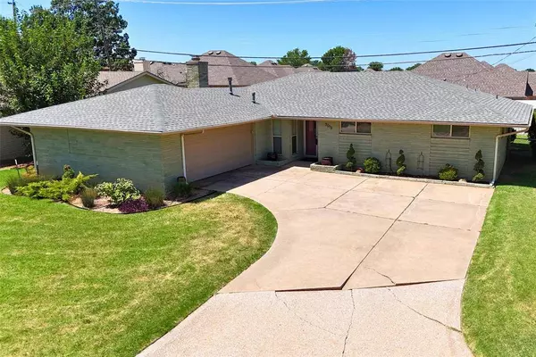 7013 N Ann Arbor TER, Oklahoma City, OK 73132