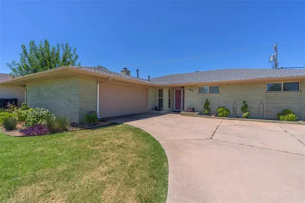 7013 N Ann Arbor TER, Oklahoma City, OK 73132