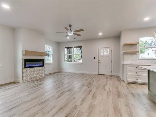 2120 NE 14th ST, Oklahoma City, OK 73117