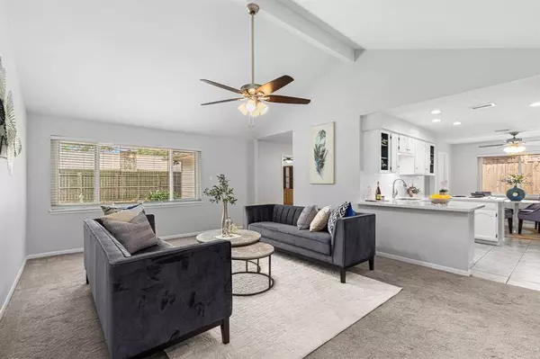 16442 Parksley DR, Houston, TX 77059