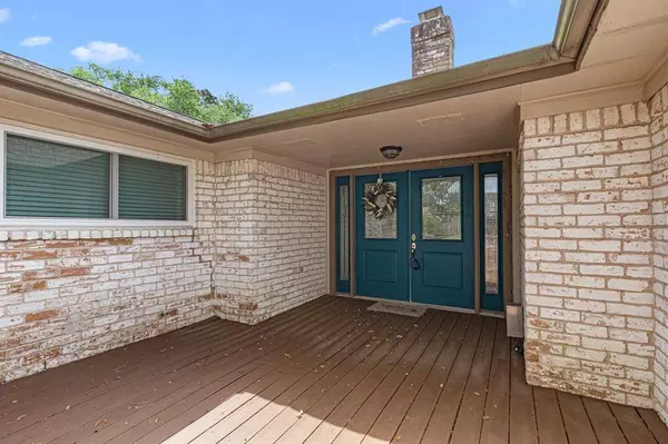 16442 Parksley DR, Houston, TX 77059