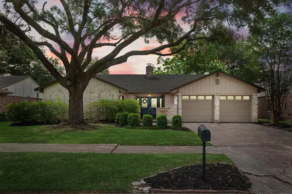 16442 Parksley DR, Houston, TX 77059