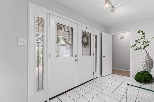 16442 Parksley DR, Houston, TX 77059