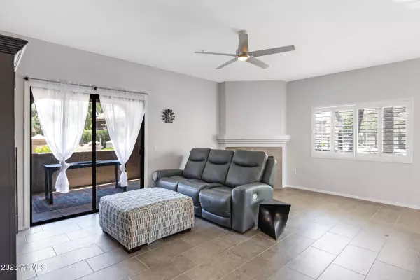 15050 N THOMPSON PEAK Parkway #1001, Scottsdale, AZ 85260