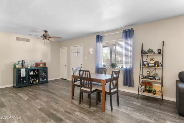 2147 W OSBORN Road, Phoenix, AZ 85015