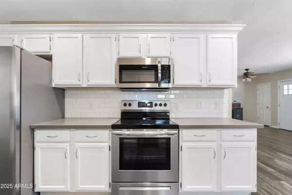 2147 W OSBORN Road, Phoenix, AZ 85015