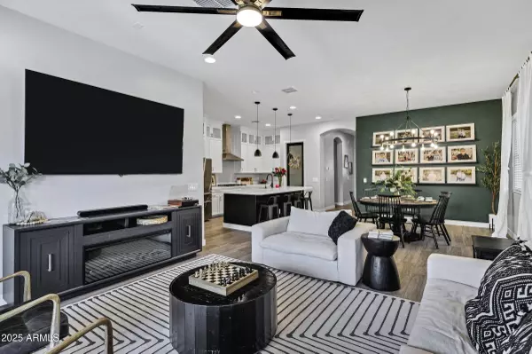 23146 E MAYBERRY Road, Queen Creek, AZ 85142