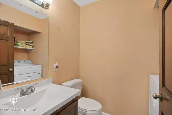 4170 Defiance ST, Anchorage, AK 99504