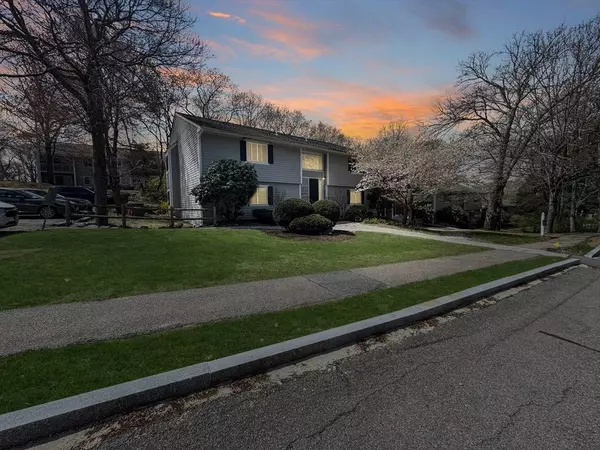 10 Beals Cove Road #C, Hingham, MA 02043