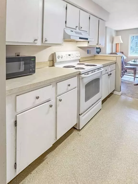 10 Beals Cove Road #C, Hingham, MA 02043