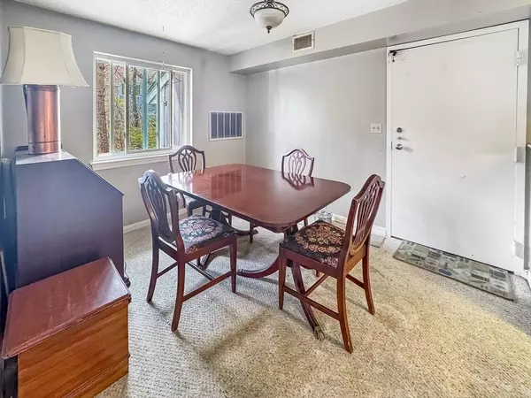 10 Beals Cove Road #C, Hingham, MA 02043