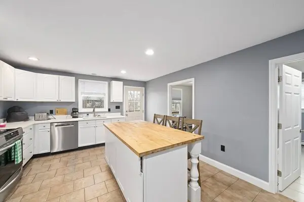 82 Cotton Avenue, Braintree, MA 02184
