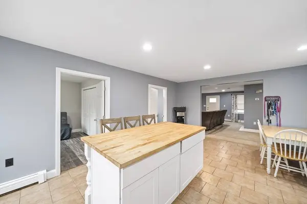 82 Cotton Avenue, Braintree, MA 02184