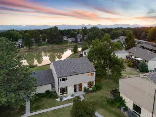 4416 W Pondview DR, Littleton, CO 80123