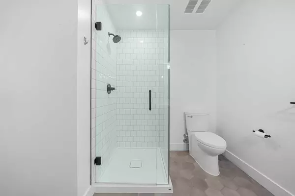 20838 78B Ave #101, Langley Twp, BC V2Y