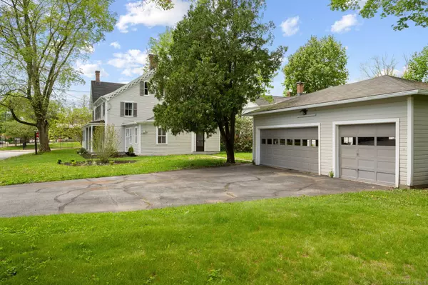 93 Sachem Street, Norwich, CT 06360