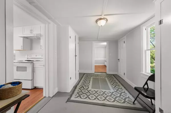 93 Sachem Street, Norwich, CT 06360