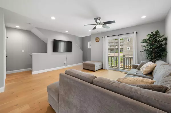 64 Scotch Cap Road #173, Waterford, CT 06375