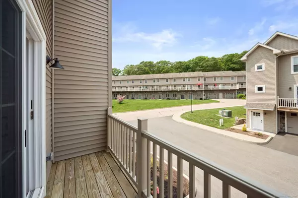 64 Scotch Cap Road #173, Waterford, CT 06375