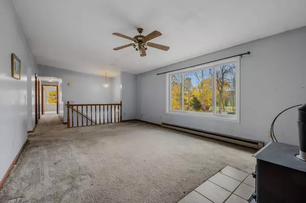 69 Ross Hill Road, Lisbon, CT 06351