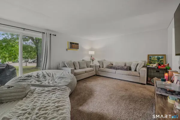 10 Lakeside Drive #K, Ledyard, CT 06339