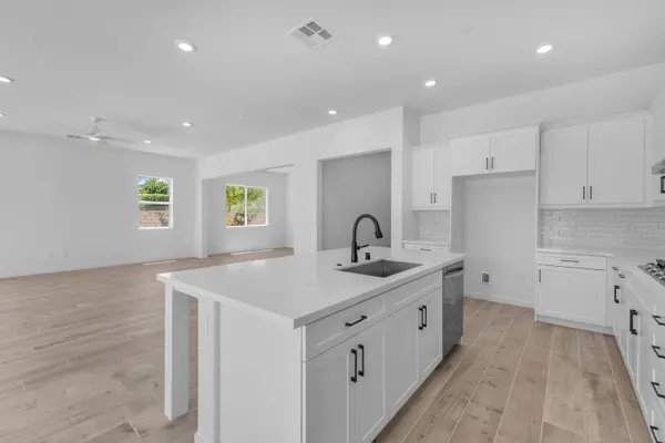 51952 Marquessa LN, La Quinta, CA 92253