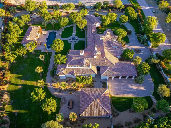 80760 Vista Bonita TRL, La Quinta, CA 92253