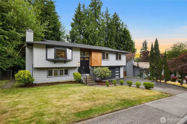 11335 NE 149th ST, Kirkland, WA 98034