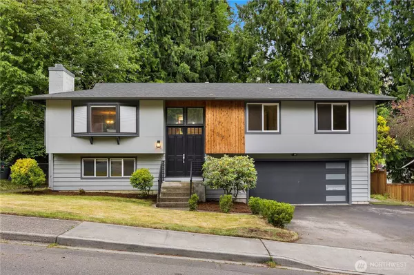 11335 NE 149th ST, Kirkland, WA 98034