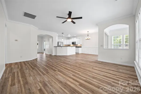 2027 Maned Goose CT, Fort Mill, SC 29707