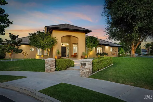 1904 Cricket Park Court, Bakersfield, CA 93311