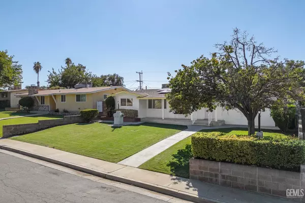 3112 Saint Marys Street, Bakersfield, CA 93305