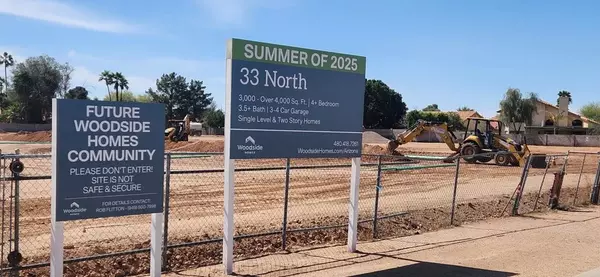 Only 10 Homes. All Luxury. Welcome to 33 North in Gilbert, AZ.
