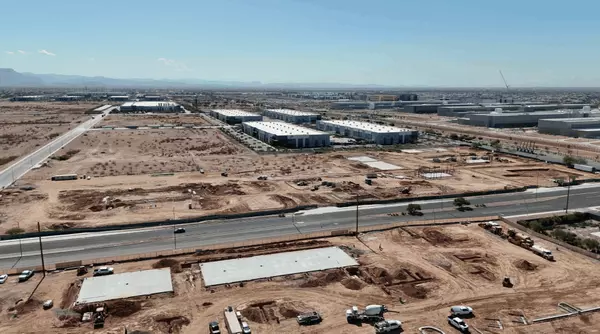 East Gate Plaza Is Coming to East Mesa — Here’s the Scoop
