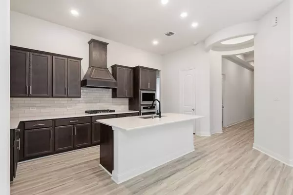 3006 Myrtle Beach LN, League City, TX 77573