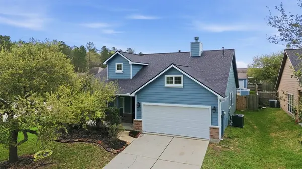 2078 Midlane DR, Conroe, TX 77301