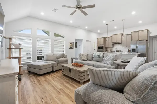 2719 Sellers Island DR, League City, TX 77573