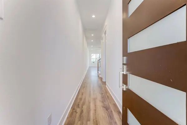 4914 Lavender ST, Houston, TX 77026
