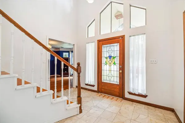2739 Blue Glen LN, Houston, TX 77073
